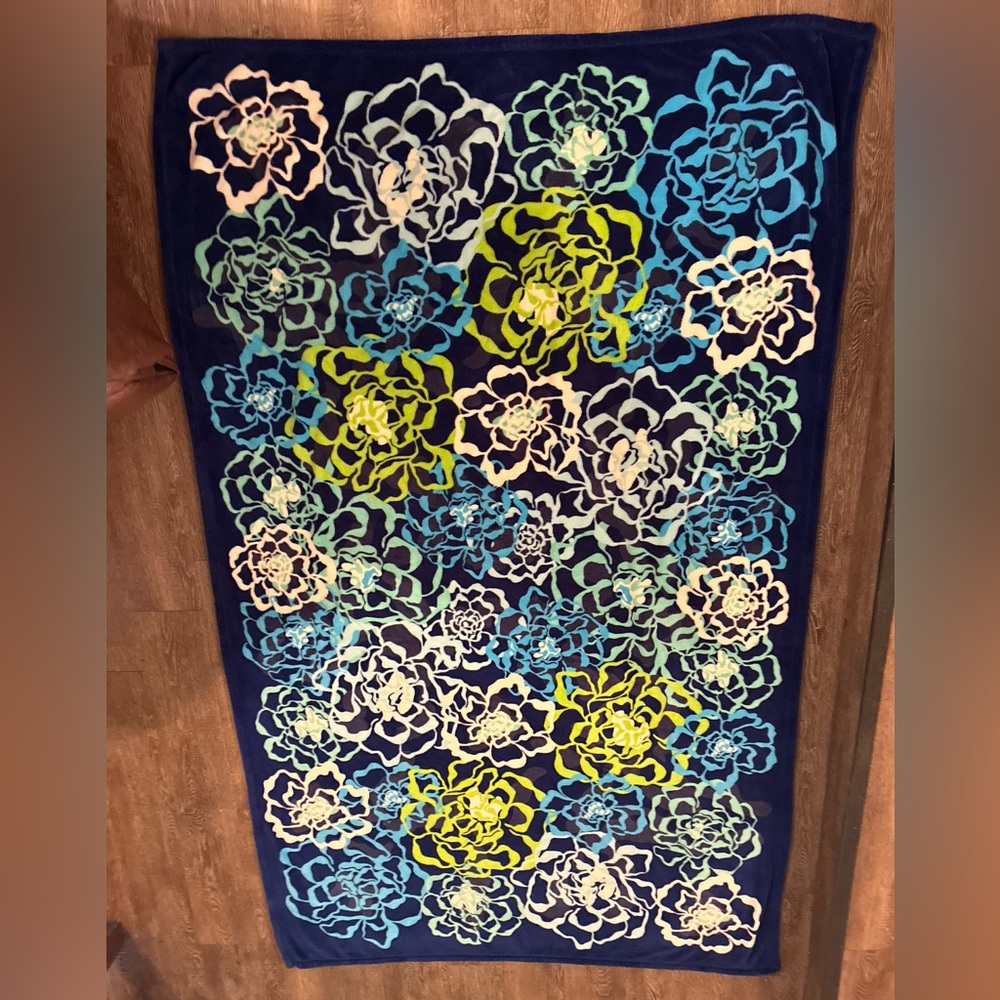 Vera Bradley Plush Throw Blanket Blue Floral Fleece Soft Cozy